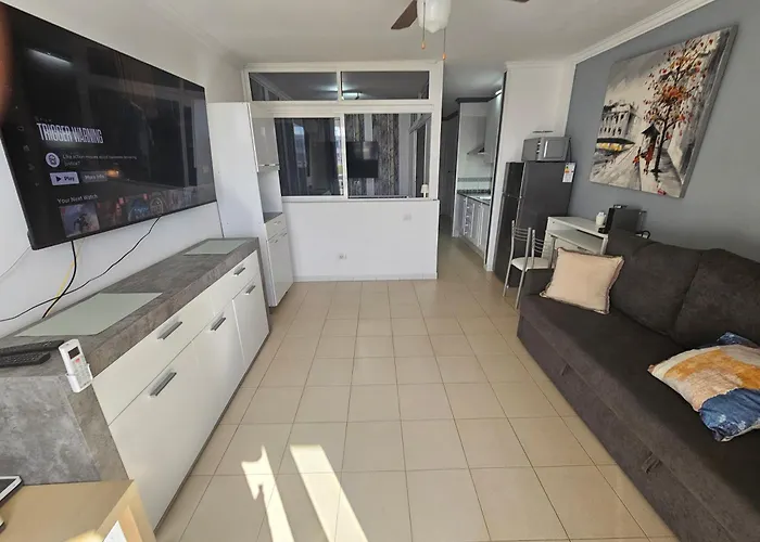 Cozy Studio, Aircon And 3 Pools
